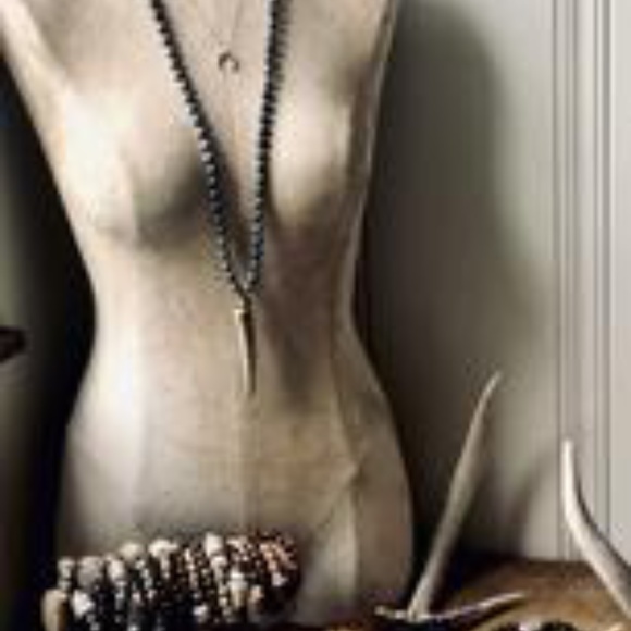 Deer Antler Gemstone Necklace. Pink Moonstone - Picture 5 of 5